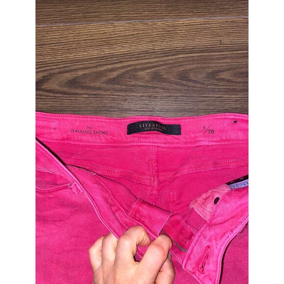 EUC Liverpool Corine Walking Shorts Women’s Size 6 | Comfy Stretch Summer Shorts - Picture 10 of 10